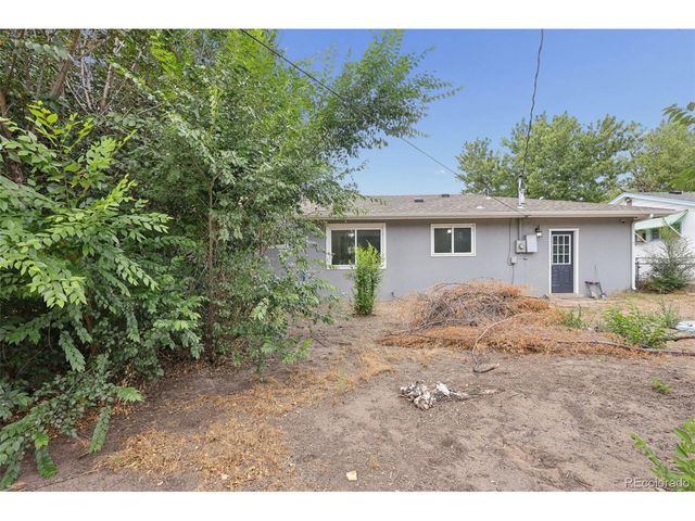 629 Hackberry Dr, Colorado Springs, CO 80911