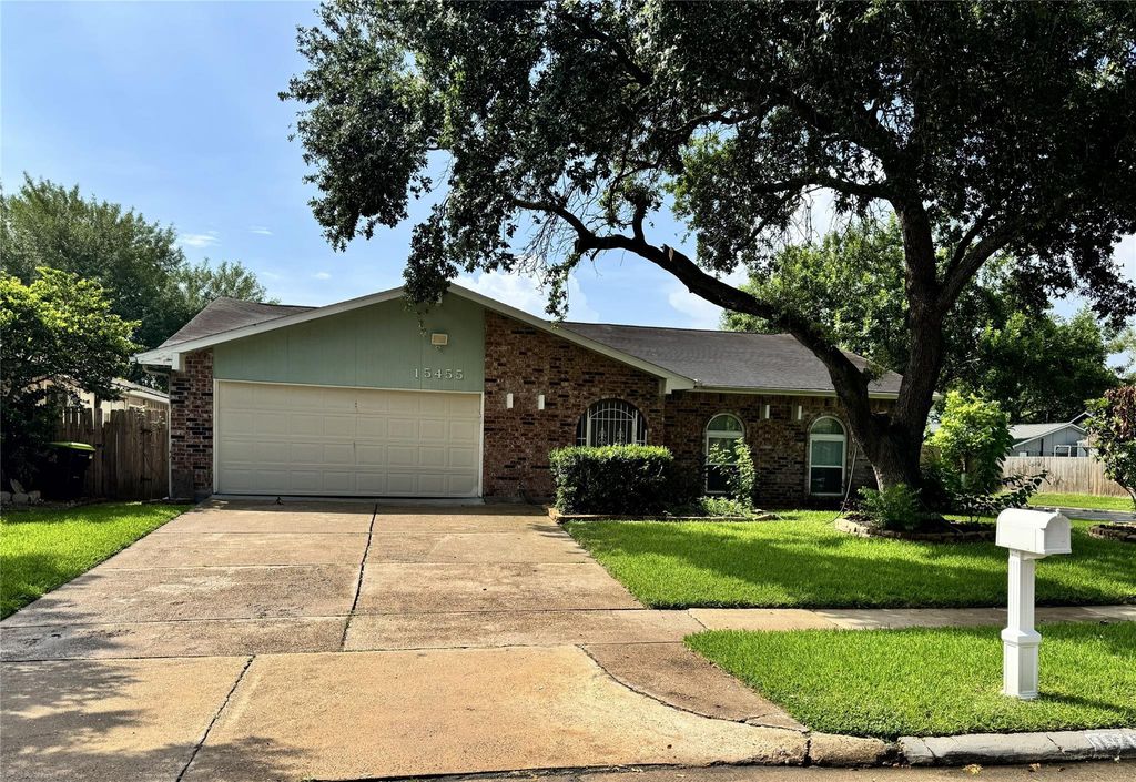 15455 Empanada Drive, Houston, TX 77083