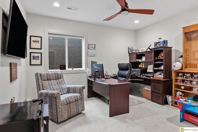 1405 W Beartooth Drive, Lincoln, NE 68521