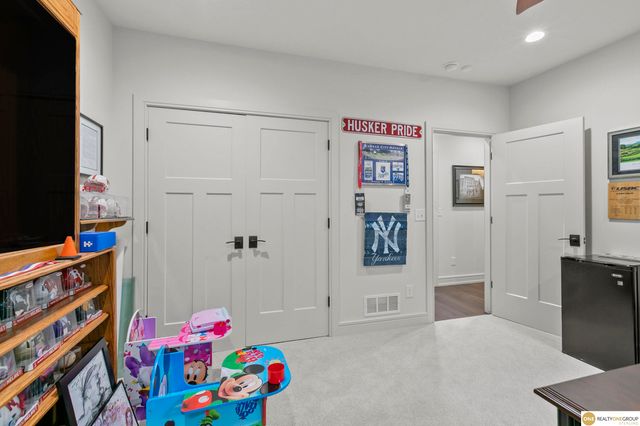 1405 W Beartooth Drive, Lincoln, NE 68521