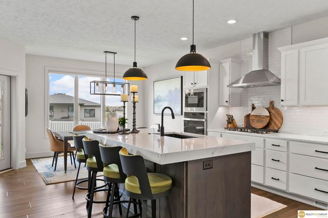 1405 W Beartooth Drive, Lincoln, NE 68521
