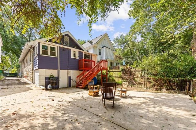 2944 Lockridge Avenue, Kansas City, MO 64129
