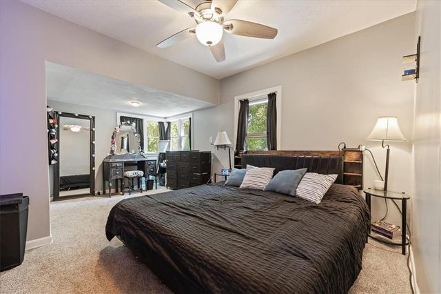 2944 Lockridge Avenue, Kansas City, MO 64129