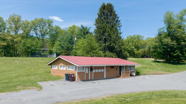 249 Old Saratoga Road, Moreau, NY 12831