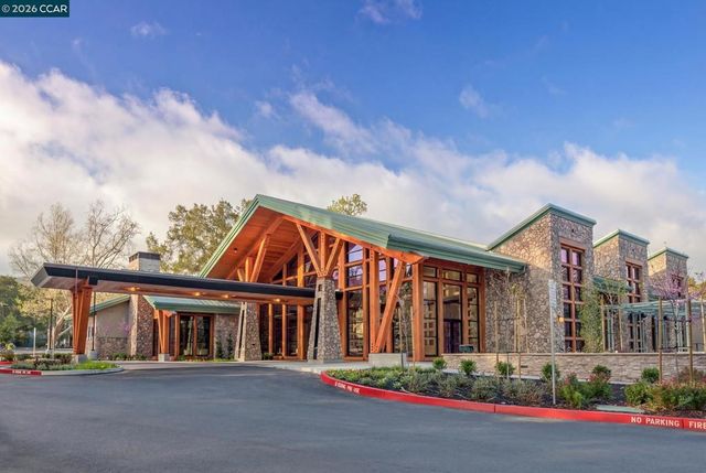 1909 Skycrest Dr 5, Walnut Creek, CA 94595