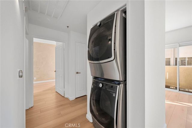 19350 Sherman Way 338, Reseda, CA 91335