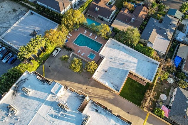 19350 Sherman Way 338, Reseda, CA 91335