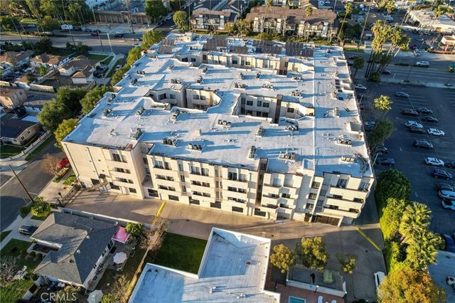 19350 Sherman Way 338, Reseda, CA 91335