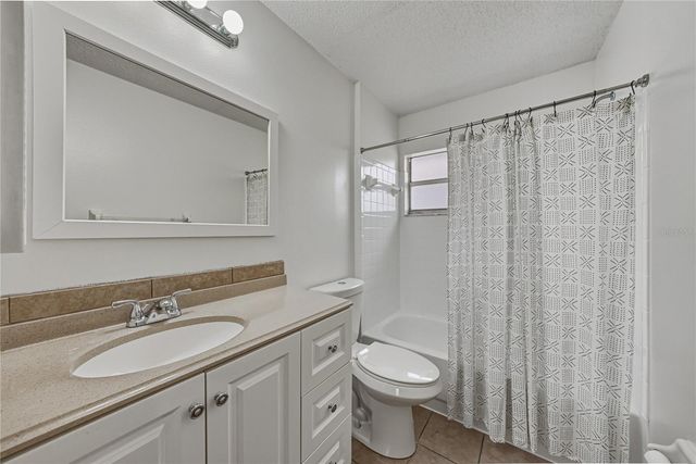 36547 JACKSON AVENUE, Dade City, FL 33525