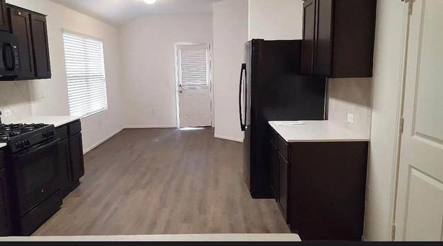 7200 Dungarees WAY, Del Valle, TX 78617