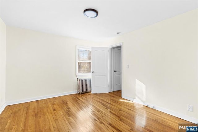 28 Sheffield Avenue B21, Englewood, NJ 07631