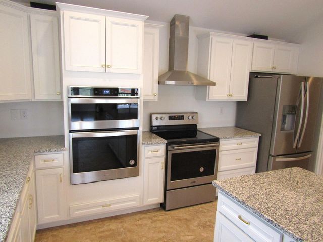 300 Squires Way, Nicholasville, KY 40356