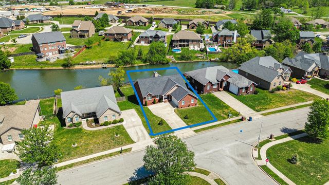 300 Squires Way, Nicholasville, KY 40356