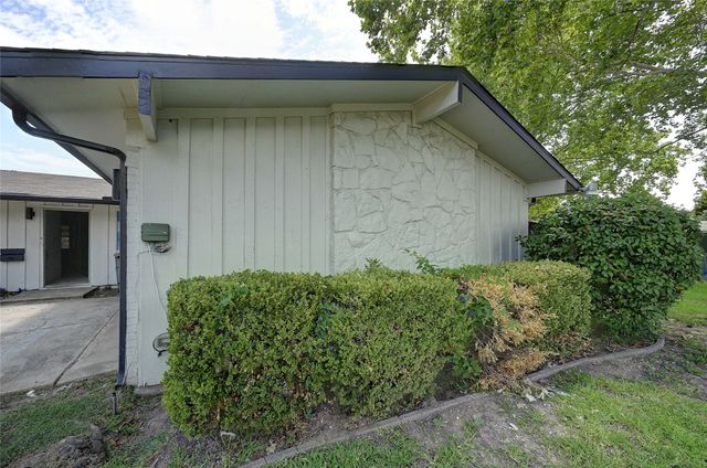 2958 Talisman Drive, Dallas, TX 75229
