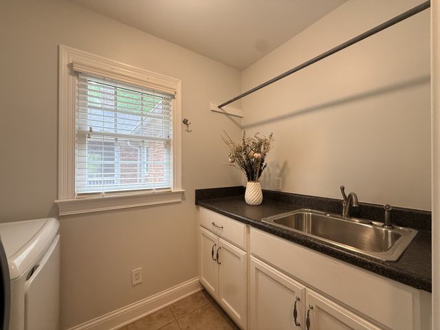 8012 Knoll Ct, Brentwood, TN 37027
