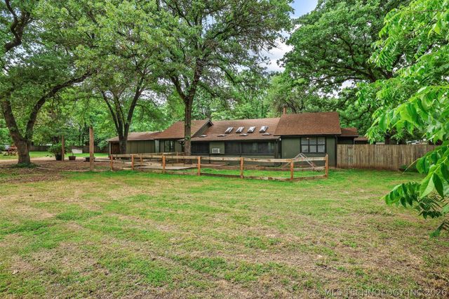 2754 Willafa Woods, Cartwright, OK 74731