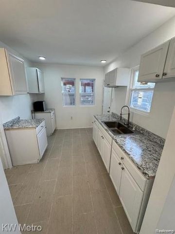 4707 Buckingham Avenue, Detroit, MI 48224