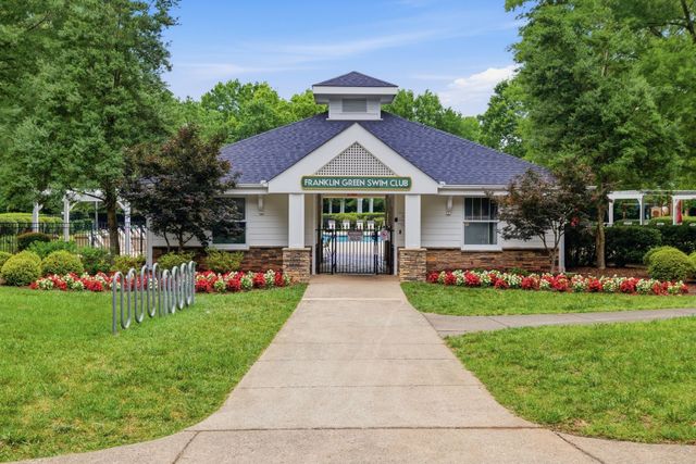 3258 Dark Woods Dr, Franklin, TN 37064
