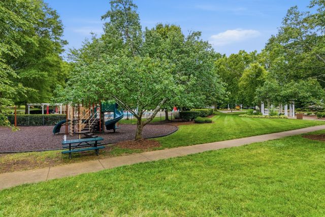 3258 Dark Woods Dr, Franklin, TN 37064