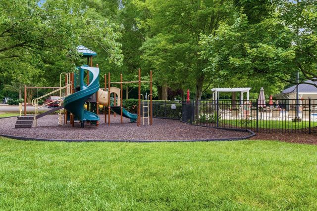 3258 Dark Woods Dr, Franklin, TN 37064