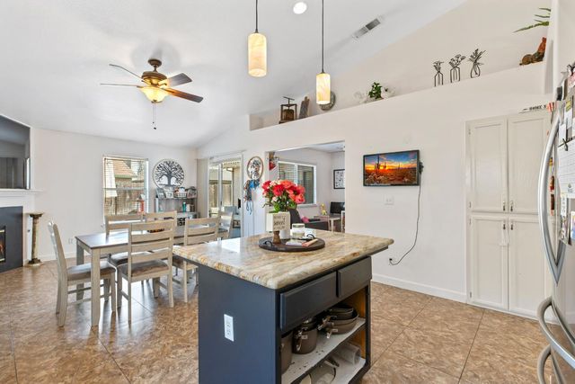 2713 Amadeus Dr, Modesto, CA 95358