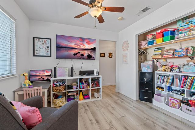 2713 Amadeus Dr, Modesto, CA 95358