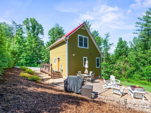 154 & 156 Dogwood Drive, Weaverville, NC 28787