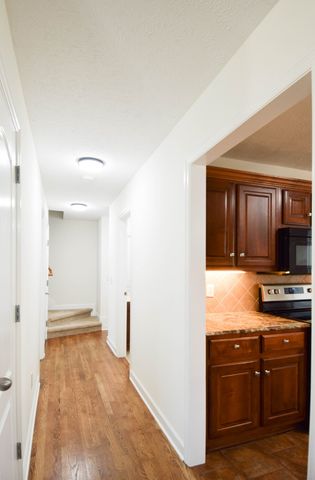 185 Stanley Dr, Gallatin, TN 37066