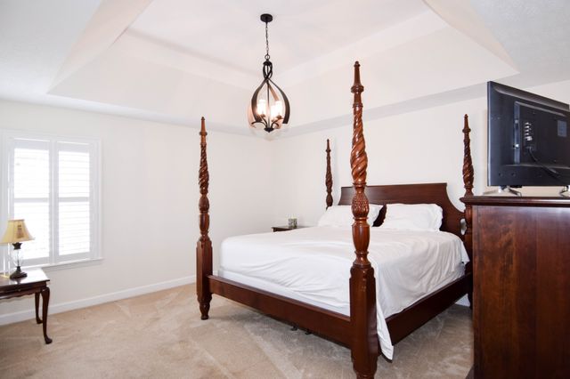 185 Stanley Dr, Gallatin, TN 37066