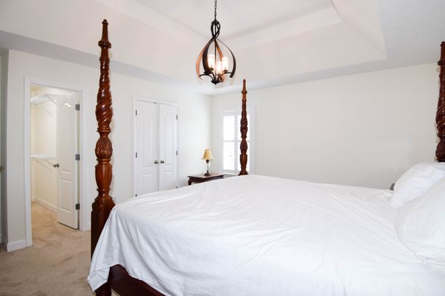 185 Stanley Dr, Gallatin, TN 37066