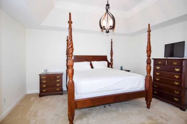 185 Stanley Dr, Gallatin, TN 37066