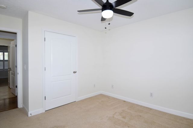 185 Stanley Dr, Gallatin, TN 37066