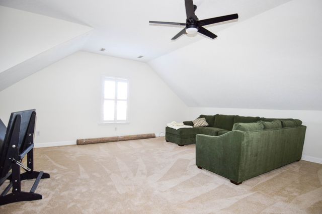 185 Stanley Dr, Gallatin, TN 37066