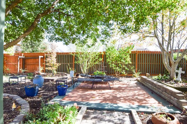 185 Stanley Dr, Gallatin, TN 37066