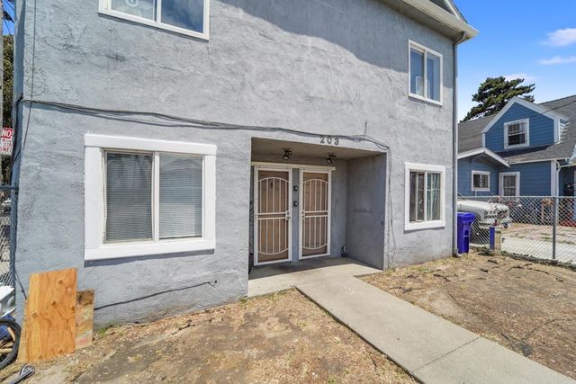 203 Bissell, Oakland, CA 94801