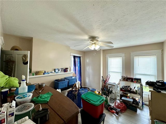 602 Court St, New Castle, PA 16101