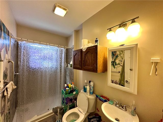 602 Court St, New Castle, PA 16101