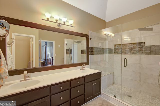 310 Rock Hill Dr, Fayetteville, GA 30215