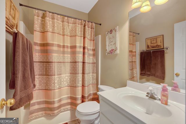310 Rock Hill Dr, Fayetteville, GA 30215
