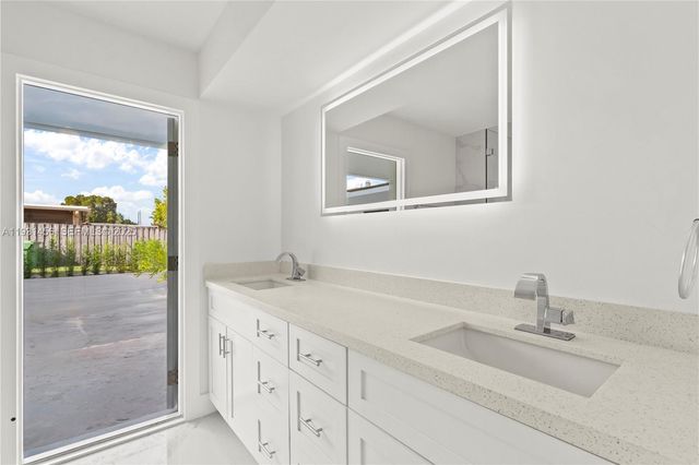 8631 NW 24th Court, Pembroke Pines, FL 33024