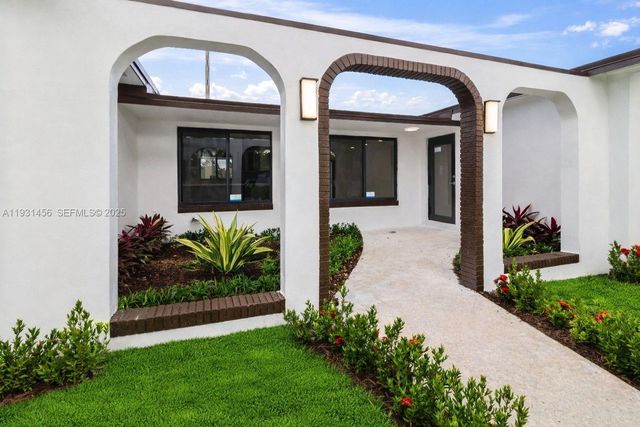 8631 NW 24th Court, Pembroke Pines, FL 33024