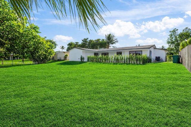 8631 NW 24th Court, Pembroke Pines, FL 33024