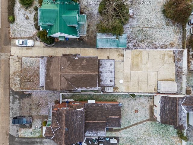 6565 Roosevelt Avenue, Charleston, WV 25304