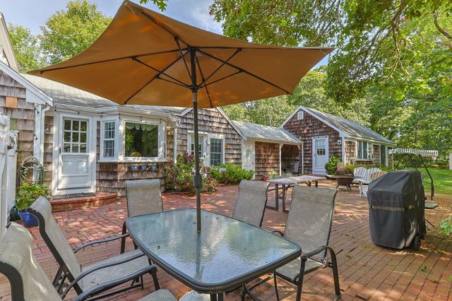 93 Grey Neck Road, West Harwich, MA 02671