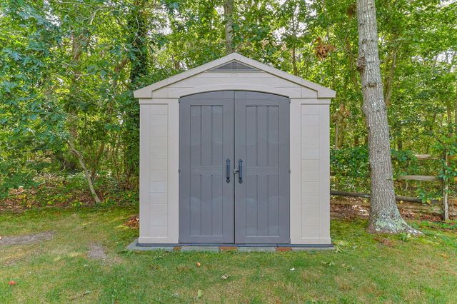93 Grey Neck Road, West Harwich, MA 02671
