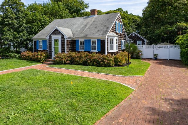 93 Grey Neck Road, West Harwich, MA 02671