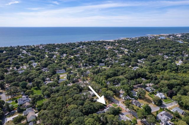 93 Grey Neck Road, West Harwich, MA 02671