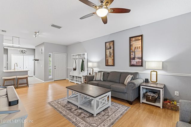 325 SOUTHERN BRANCH Lane, St. Johns, FL 32259