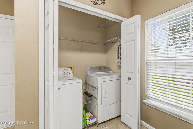 325 SOUTHERN BRANCH Lane, St. Johns, FL 32259