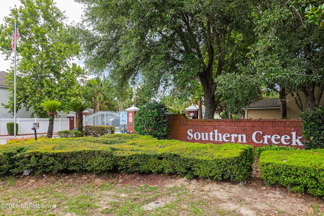 325 SOUTHERN BRANCH Lane, St. Johns, FL 32259
